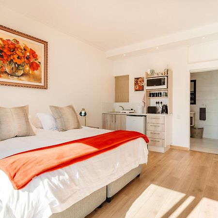 Vlei Cove Guesthouse Cape Town Eksteriør bilde