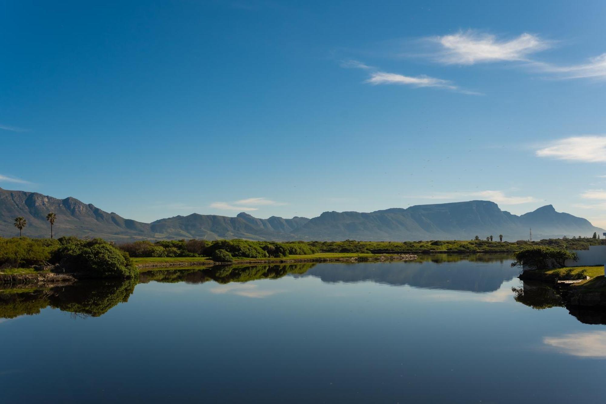 Vlei Cove Guesthouse Cape Town Eksteriør bilde